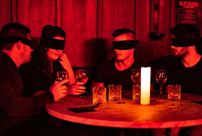 Eating blindfolded in a restaurant - Dining in the Dark Austin
